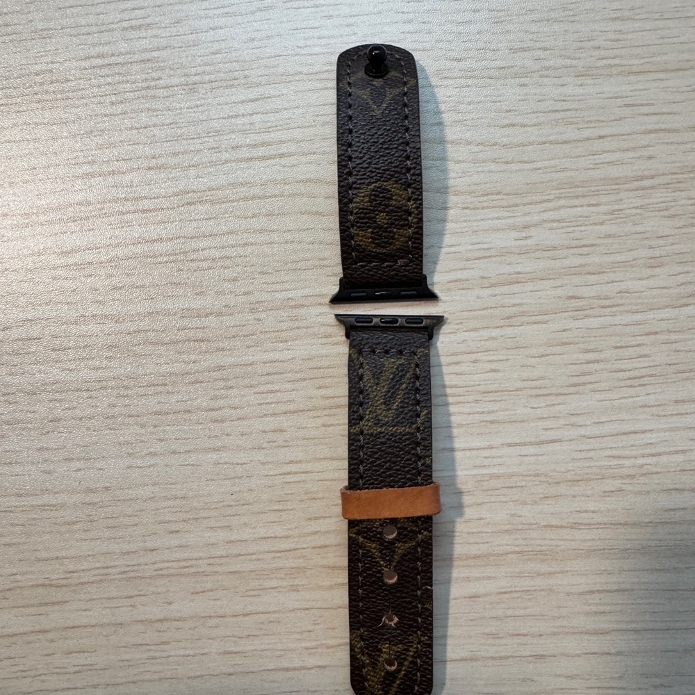 Brown Monogram Leather Watch Band with Tan Keeper - Picture 4 of 5
